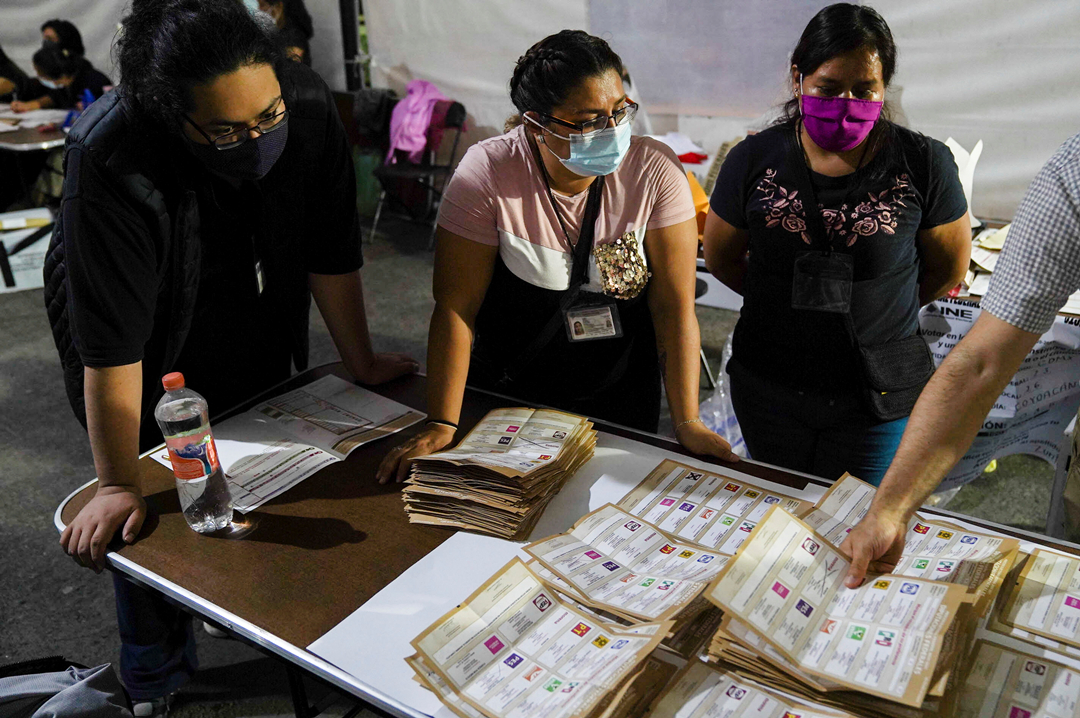 墨西哥期中選舉 票站爆發血腥暴力事件