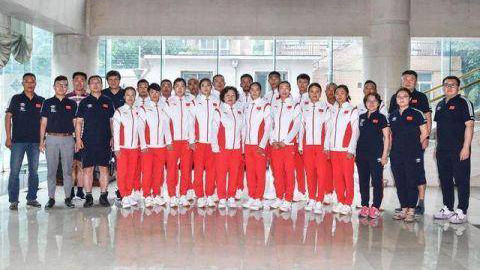 中國第一批運動員抵達東京參加奧運會