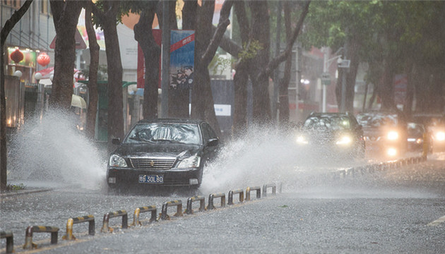 持續發布暴雨預警 中國氣象局啟動四級應急響應