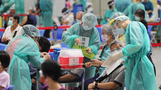 千萬劑疫苗要來了，聽聽台灣各方怎麼說