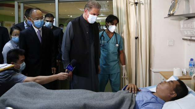 9名在巴基斯坦遇難中國同胞遺體回國