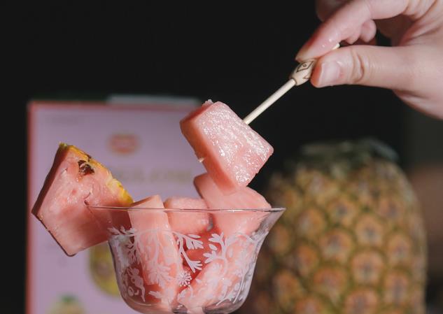 【美食】全港7間超級市場發售浪漫粉紅菠蘿 限量300個