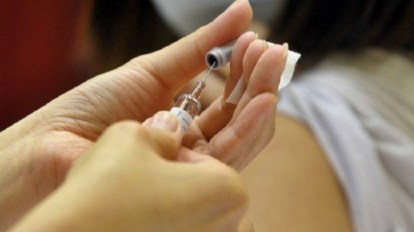 評估13宗打疫苗後死亡個案 專家委員會：全與疫苗無關