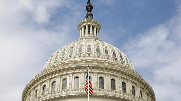 美參院基建法案程序性投票獲得通過