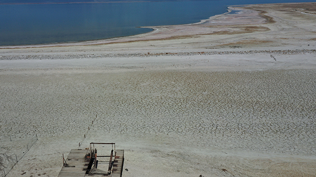 美國西部遭遇嚴重乾旱 專家：水系統正面臨崩潰危險