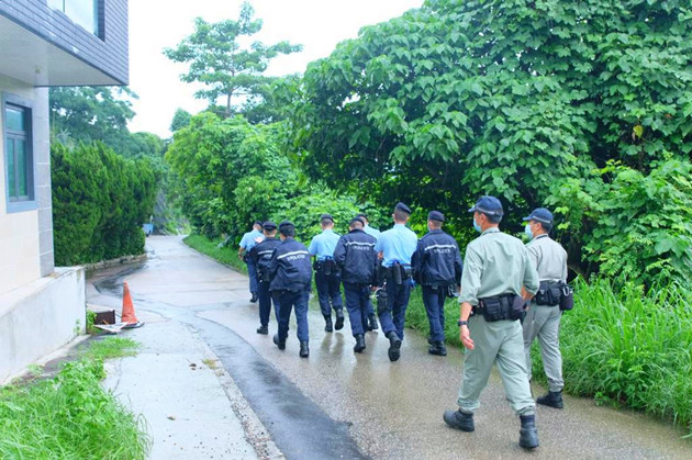西貢警區開展「捲聲」反匪徒爆竊行動