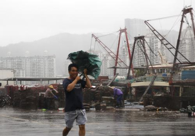 颱風襲來 廣東30個颱風預警正在生效