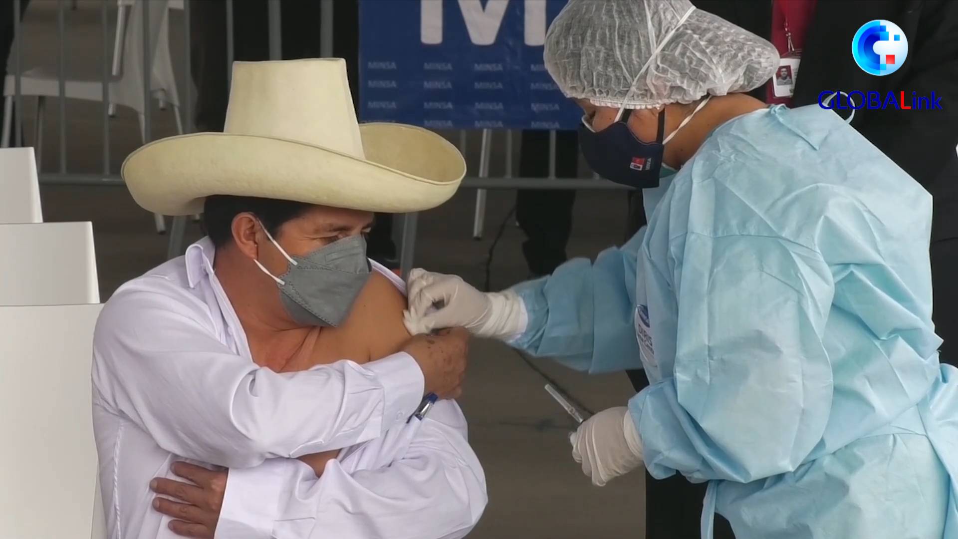 有片 | 秘魯總統接種中國國藥新冠疫苗