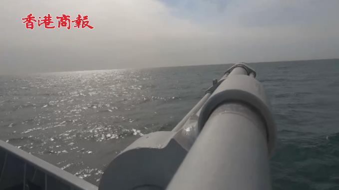 有片 | 近海利刃！直擊海上實彈射擊超燃場面 主炮射速達每分鐘百發