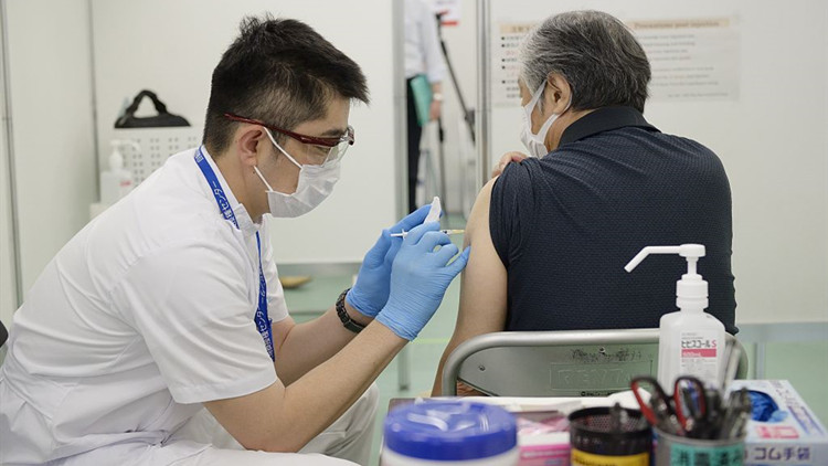 日本厚勞省小組會同意12月1日啟動加強針接種