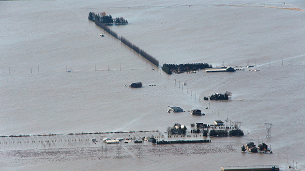 圖集｜加拿大卑詩省洪災嚴峻 宣布進入緊急狀態