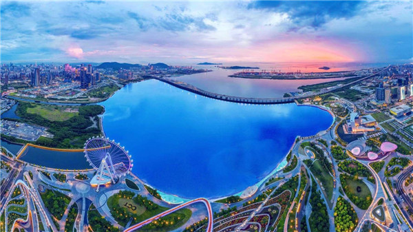 深圳寶安依託重大項目建設加速推進現代服務業發展提質增效