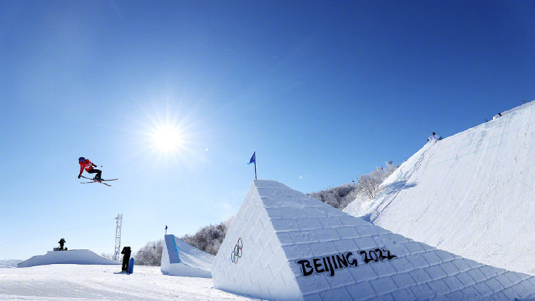 【冬奧戰報】自由式滑雪女子坡面障礙技巧資格賽谷愛凌首輪57.28分