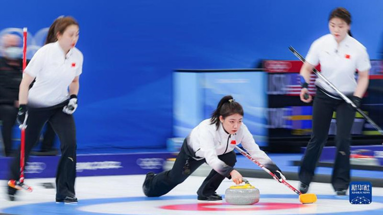 冬奧會女子冰壺循環賽中國隊不敵日本 無緣三連勝