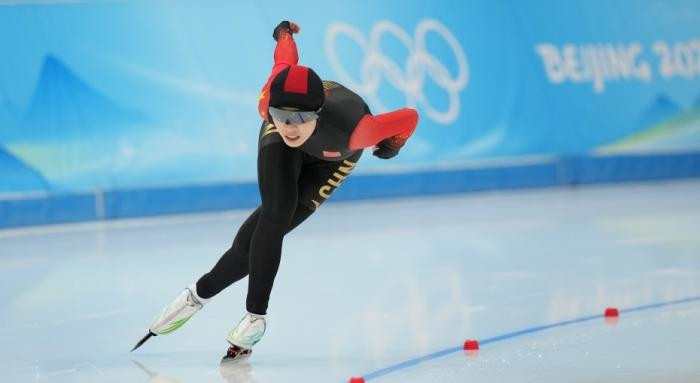 新疆姑娘逐夢冬奧會 獲贊「未來可期」