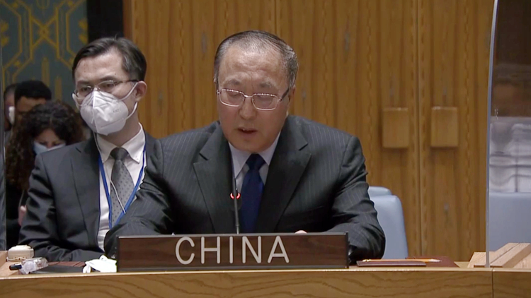 中國駐聯合國代表張軍：安理會任何行動都要真正有利於化解烏克蘭危機