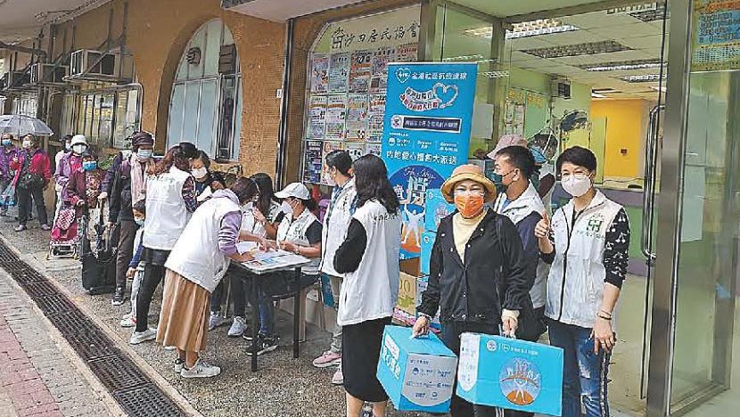 內地企業馳援 全港各界參與 ——社會各界捐款捐物積極戰「疫」