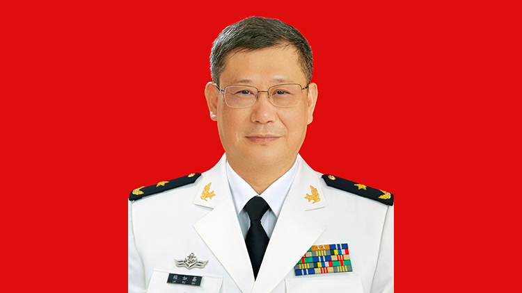 賴如鑫海軍少將任解放軍駐香港部隊政治委員