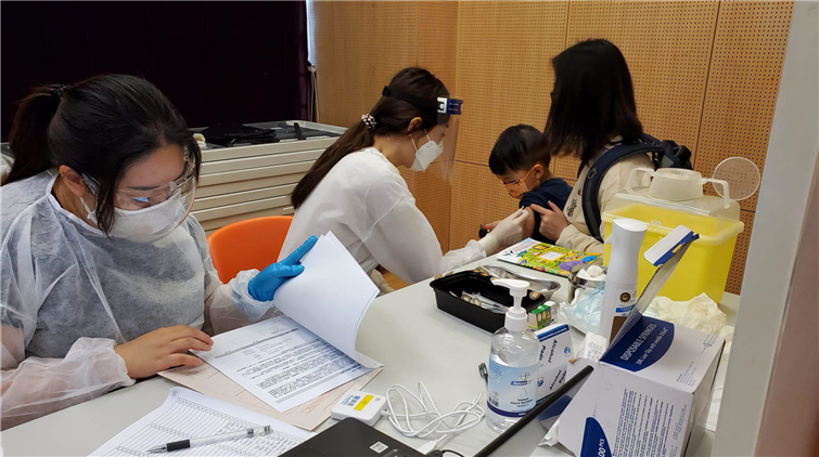 本港再多5.1萬人接種新冠疫苗 3至11歲兒童有6成已打首針