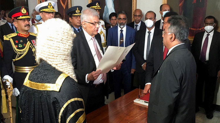 維克拉馬辛哈宣誓就職斯里蘭卡總統