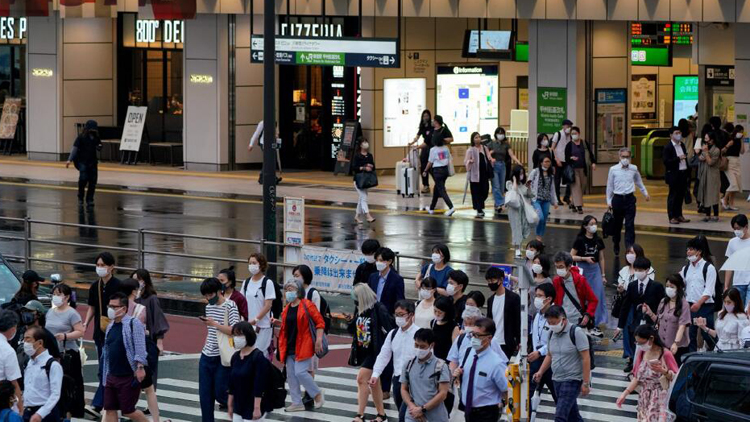 日本8月經常項目順差同比大降96%