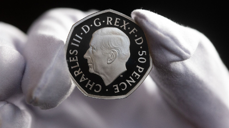首批查理斯三世肖像硬幣正式生產 預計12月進入市場流通