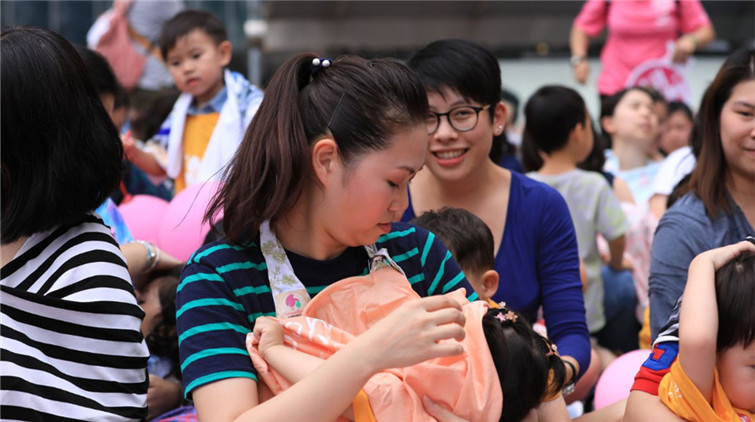 「Say Yes to Breastfeeding」2022嘉許禮舉行 支持媽媽持續母乳餵哺