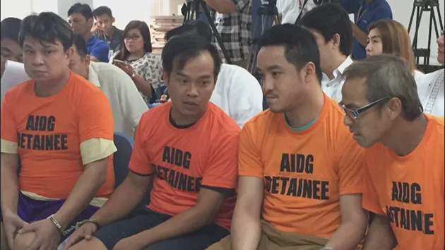 4港人涉菲律賓藏毒判囚終身 3人獲釋今返港 家屬感謝中央協助