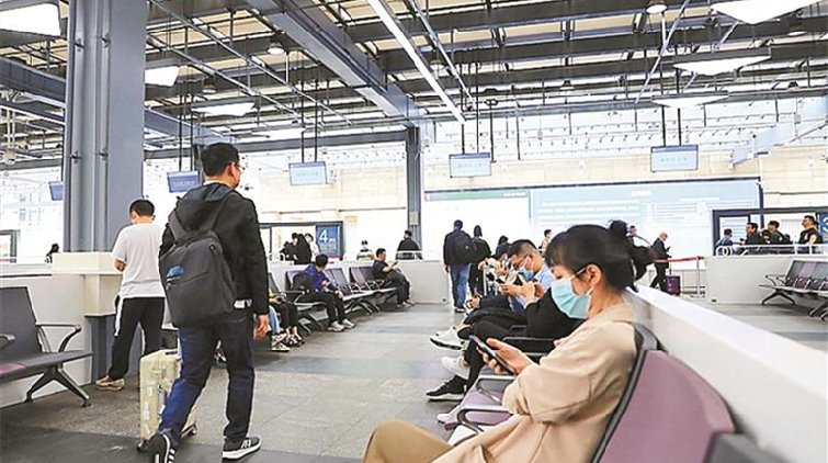深圳寶安國際機場推出創新服務 等出租車人人有座