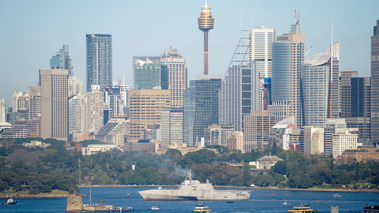 美國軍艦「坎培拉」號在悉尼入役