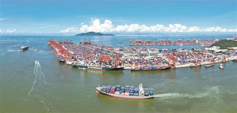深圳上半年出口超萬億 同比增長14.4%