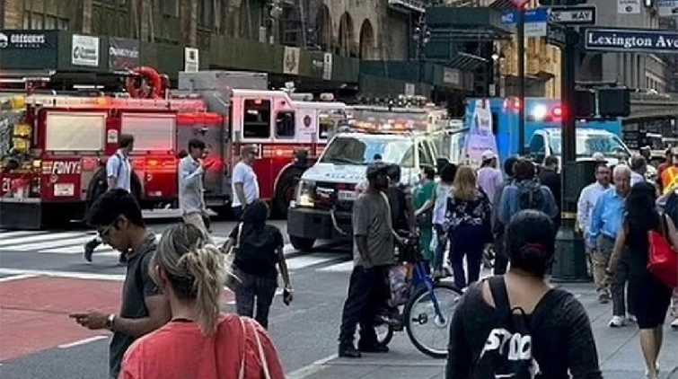 美國紐約中央車站附近發生汽車撞行人事件 10人受傷