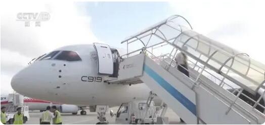 東航C919大型客機首次「雙機運營」滬蓉快線