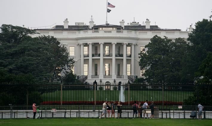 美國白宮：伊朗已將5名在押美國公民轉移出獄