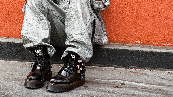 【時尚】Dr. Martens x Marc Jacobs 重注大熱Jadon靴