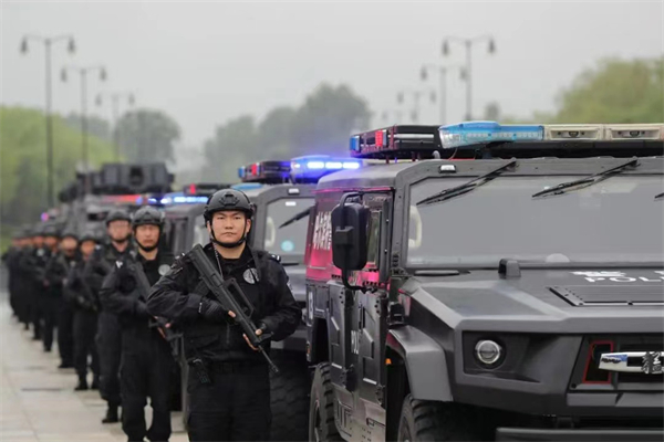 哈市巡邏防控投入警力10.2萬人次 為平安站崗守護