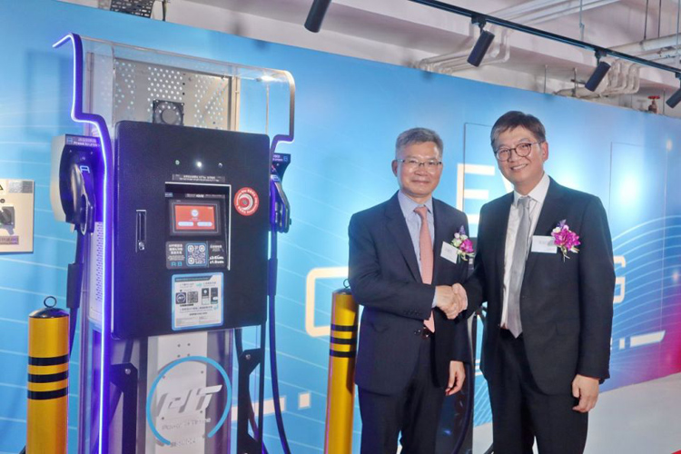 中國石化本港首個PIT充電站開幕 利用大數據提升充電體驗