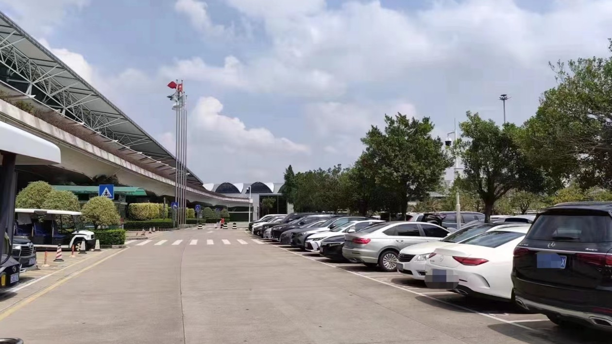 中秋國慶「雙節」 白雲機場預計接送旅客156.9萬人次