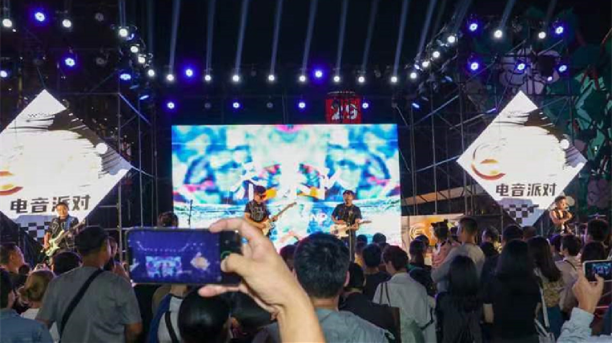 「雙節」引活力 合肥經開區掀起假日消費潮