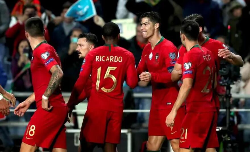 歐預賽：葡萄牙擊退冰島 10連勝完美晉級 