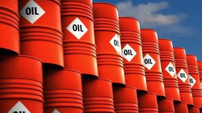 俄羅斯宣布明年1月1日起取消石油出口稅
