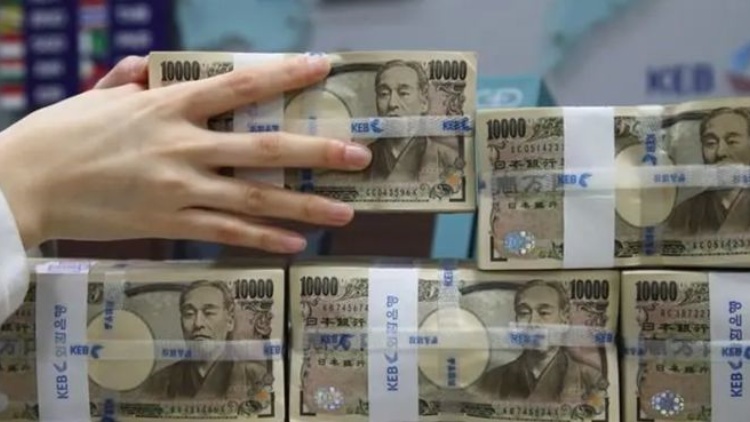 日本央行維持超寬鬆貨幣政策 日圓下挫
