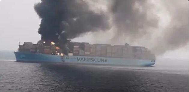一艘關聯以色列商船在阿拉伯海遭無人機襲擊