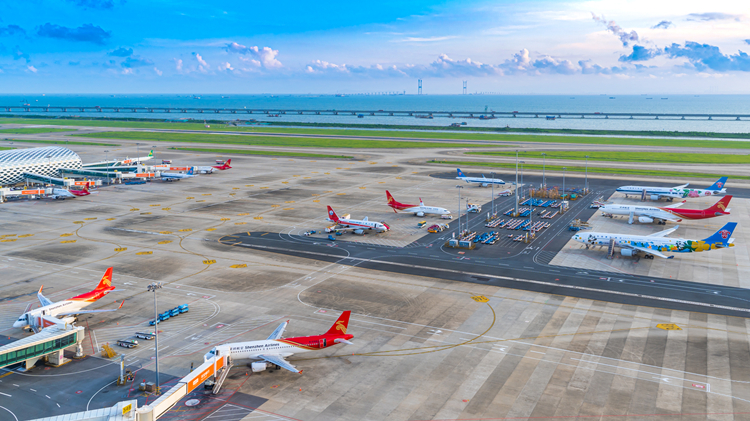 深圳機場今年旅客吞吐量將超過5200萬人次