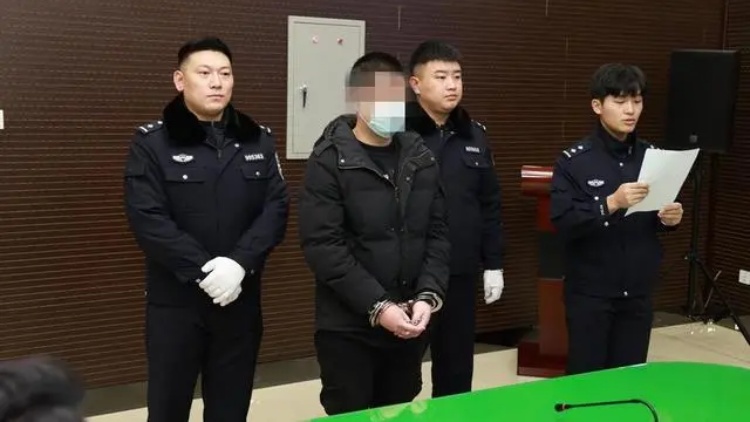 中國警方向韓國移交1名韓國籍紅通逃犯