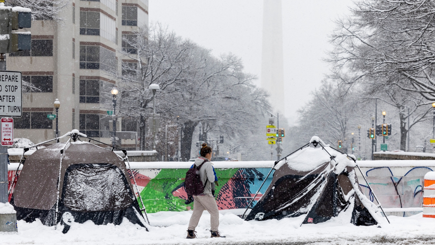 美國多地受冬季風暴襲擊 至少83人死亡