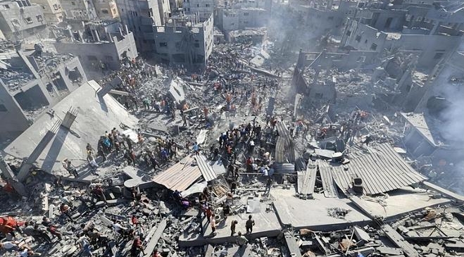 以軍轟炸加沙中部和南部至少21人死亡 