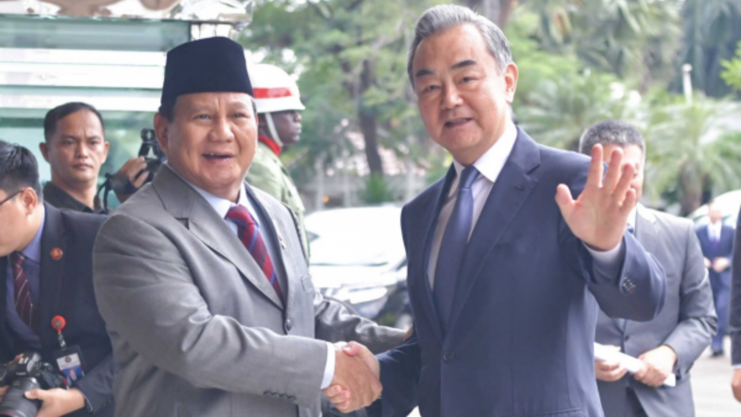 印尼當選總統普拉博沃會見王毅