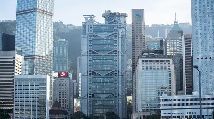 【投行裁員】去年200名香港投資銀行家據報被裁 因港薪酬遠高於星洲同行