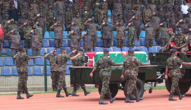 中國國防部對肯尼亞國防軍司令等罹難表達哀悼和慰問